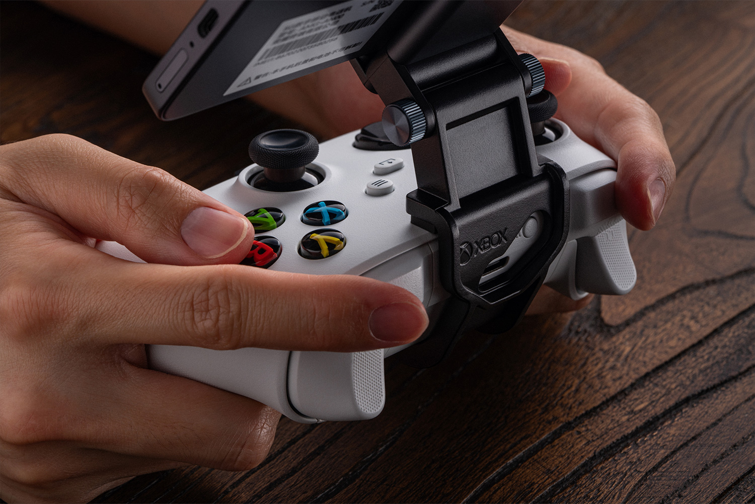 8BitDo Cep Telefonu Tutucu Oyu - Microsoft Controller Xbox Wireless incelemesi ve fiyatı